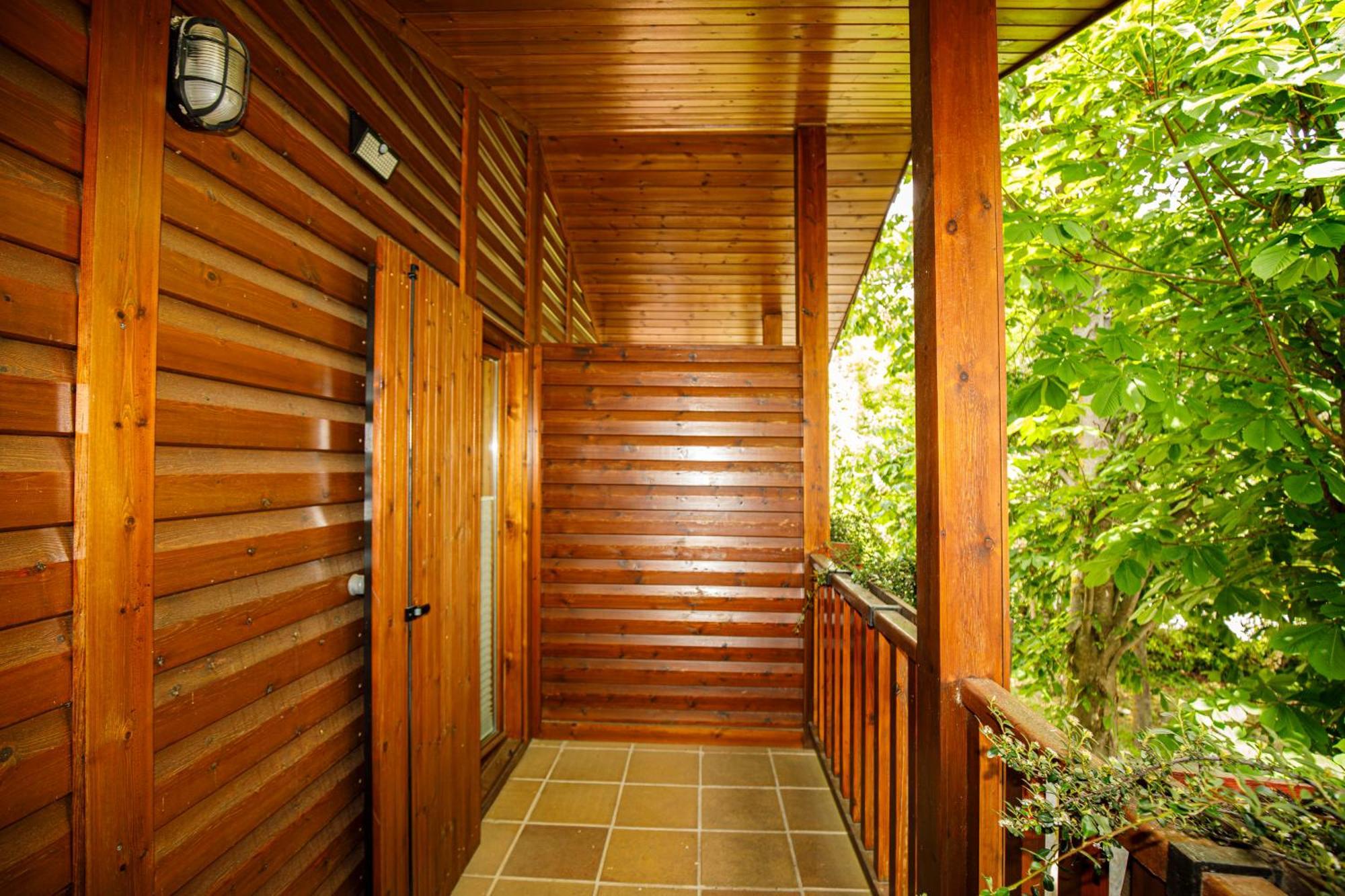 El Refugi De Les Basses Villa Campelles Exterior foto